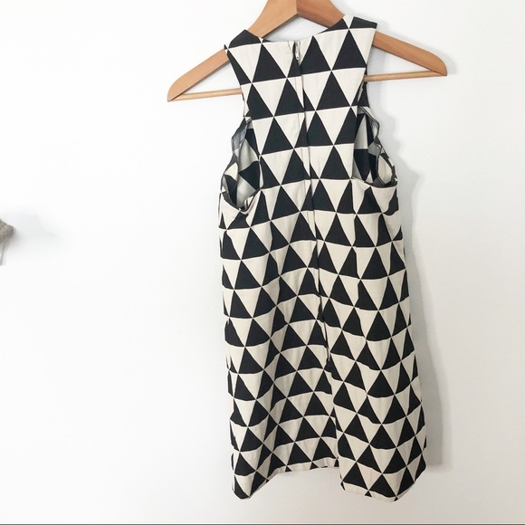 ASOS Jacquard Triangle Shift Dress Black & White - Picture 5 of 6